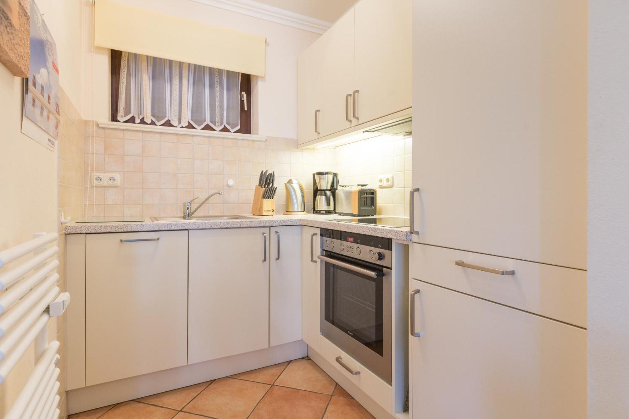 Dorfteich Residence, App. 12 Jonas Apartment